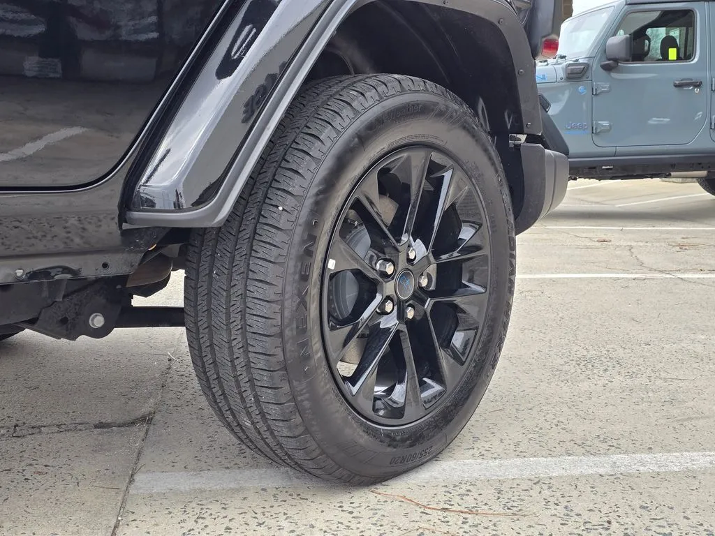 2025 Jeep Wrangler 4xe Sahara 4XE - Photo 52
