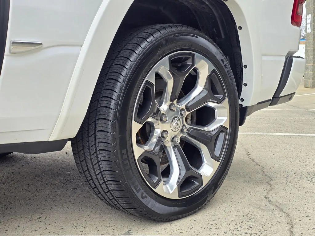 2022 RAM Ram 1500 Pickup Limited - Photo 16