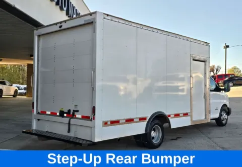 More photos of 2023 Chevrolet Express Cutaway 4500 Series 16ft Box 177wb at Carolina Auto Warehouse, NC