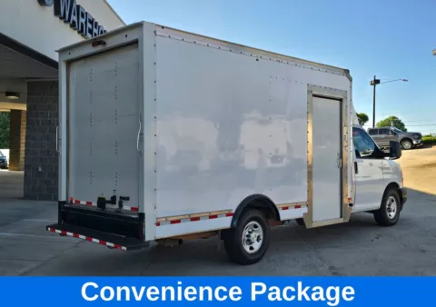More photos of 2023 Chevrolet Express 3500 Work Van 14ft box truck SRW w/Roll-up Door &Shelves at Carolina Auto Warehouse, NC