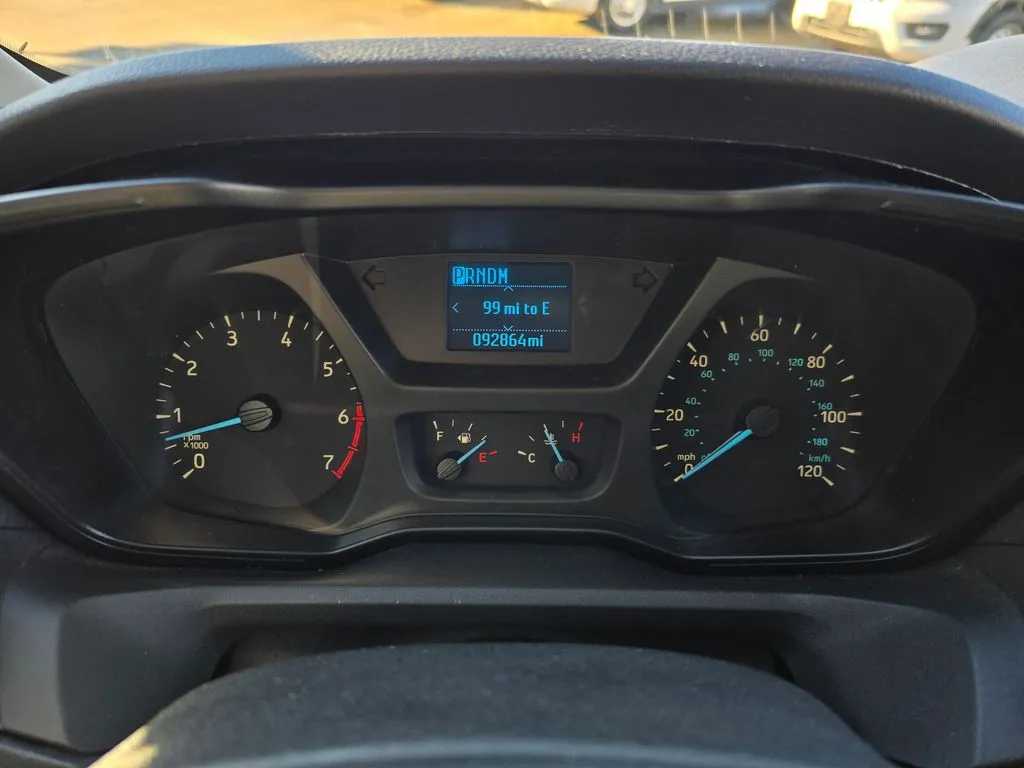 2017 Ford Transit Wagon XLT - Photo 36