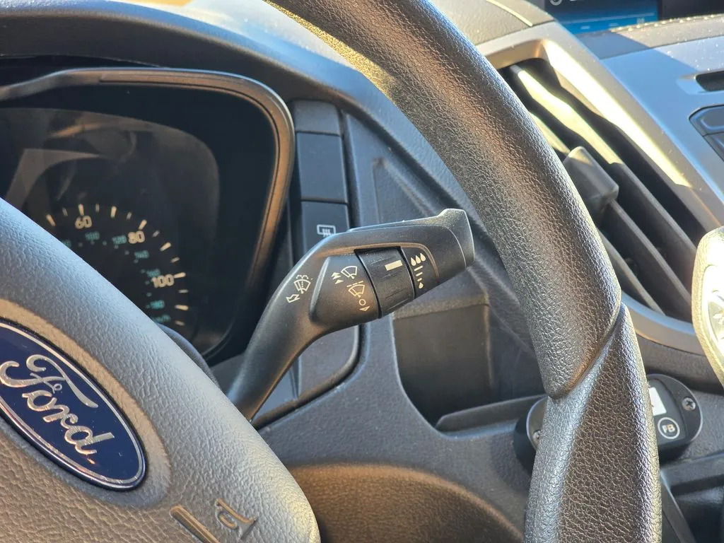 2017 Ford Transit Wagon XLT - Photo 37