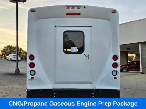 More photos of 2019 Ford F-550SD XL DRW 24-Passenger Bus at Carolina Auto Warehouse, NC