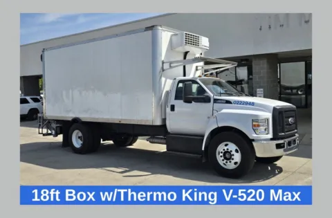 White 2023 Ford F-650SD  Thermo King V-520 Max 18ft Box w/Liftgate for sale in Concord, NC
