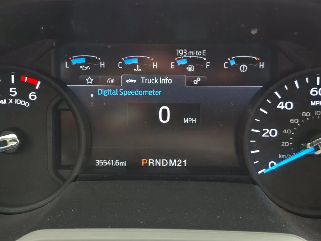 2023 Ford F-650 - Photo 35