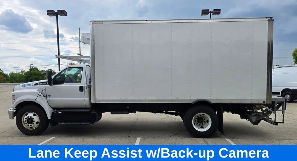 2023 Ford F-650 - Photo 6