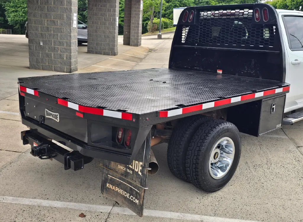 Chevrolet 3500HD photo 15