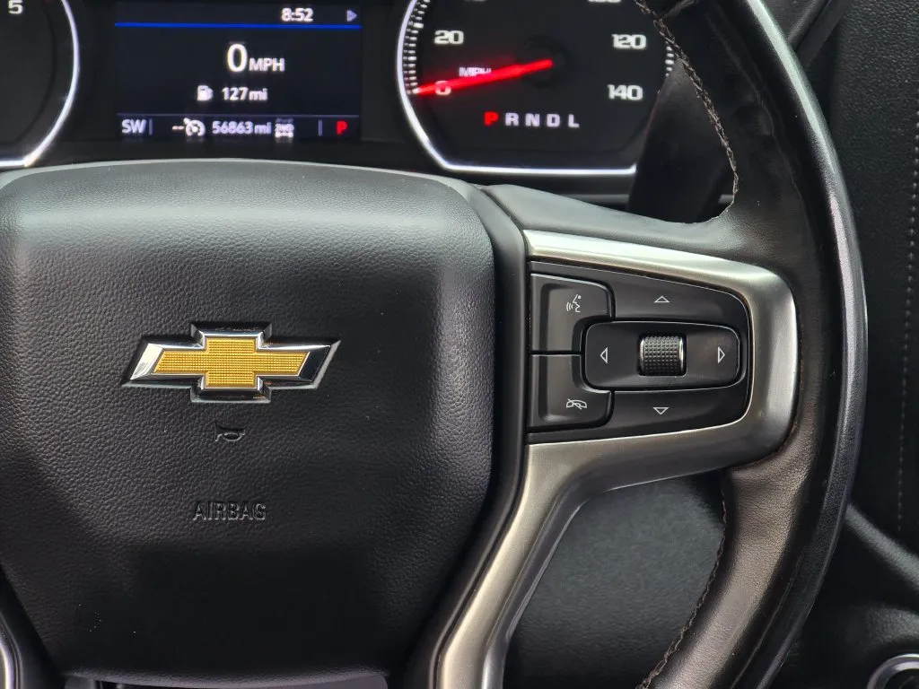 Chevrolet 3500HD photo 34