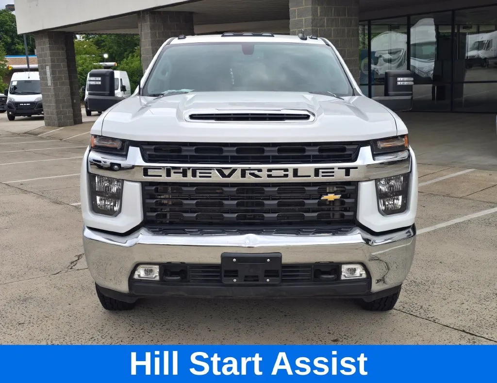 Chevrolet 3500HD photo 10