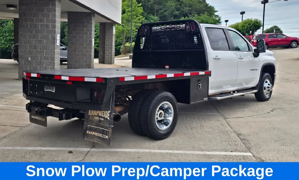 Chevrolet 3500HD photo 5