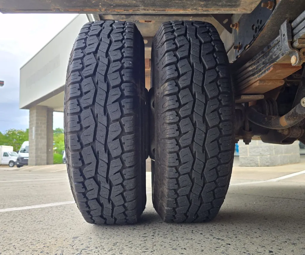 Chevrolet 3500HD photo 54