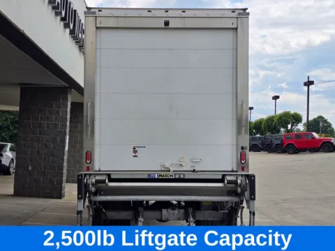 More photos of 2023 Ford F-650SD  Thermo King V-520 Max 18ft Box at Carolina Auto Warehouse, NC