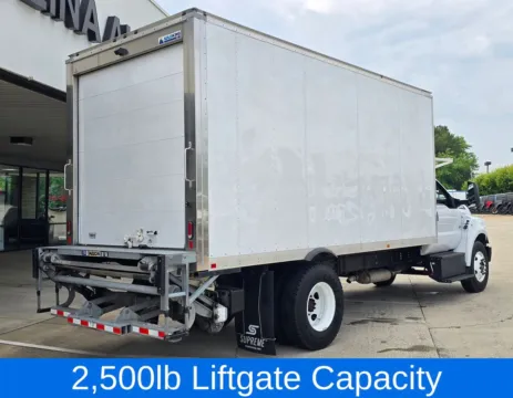 More photos of 2022 Ford F-650SD  Thermo King V-520 Max 18ft Box w/Liftgate at Carolina Auto Warehouse, NC