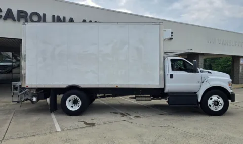 Another view of 2022 Ford F-650SD  Thermo King V-520 Max 18ft Box w/Liftgate for sale in Concord, NC at Carolina Auto Warehouse