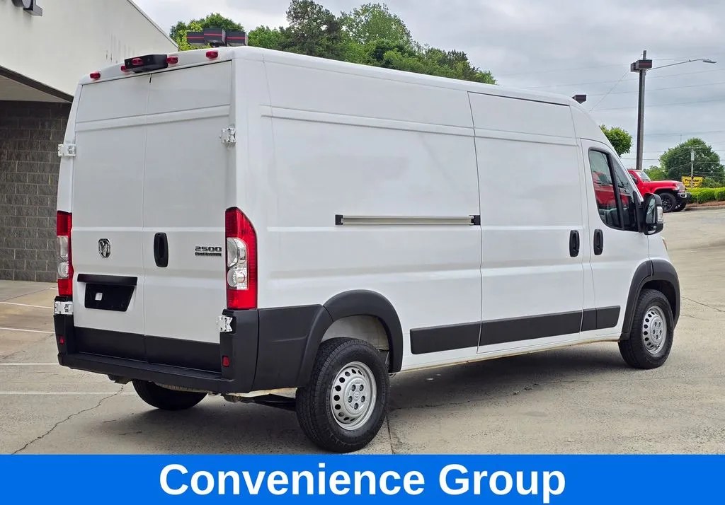 Ram ProMaster 2500 photo 5