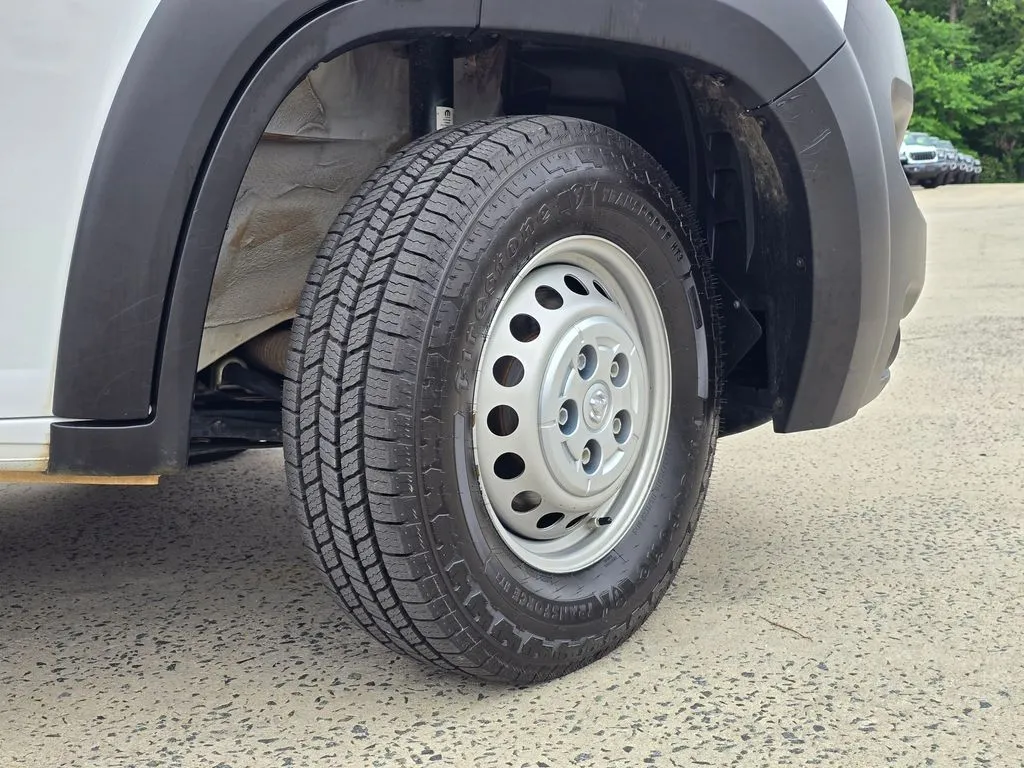 Ram ProMaster 2500 photo 38