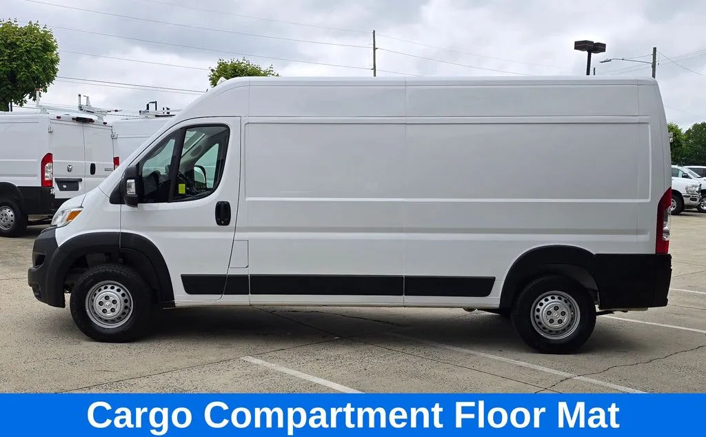 Ram ProMaster 2500 photo 8