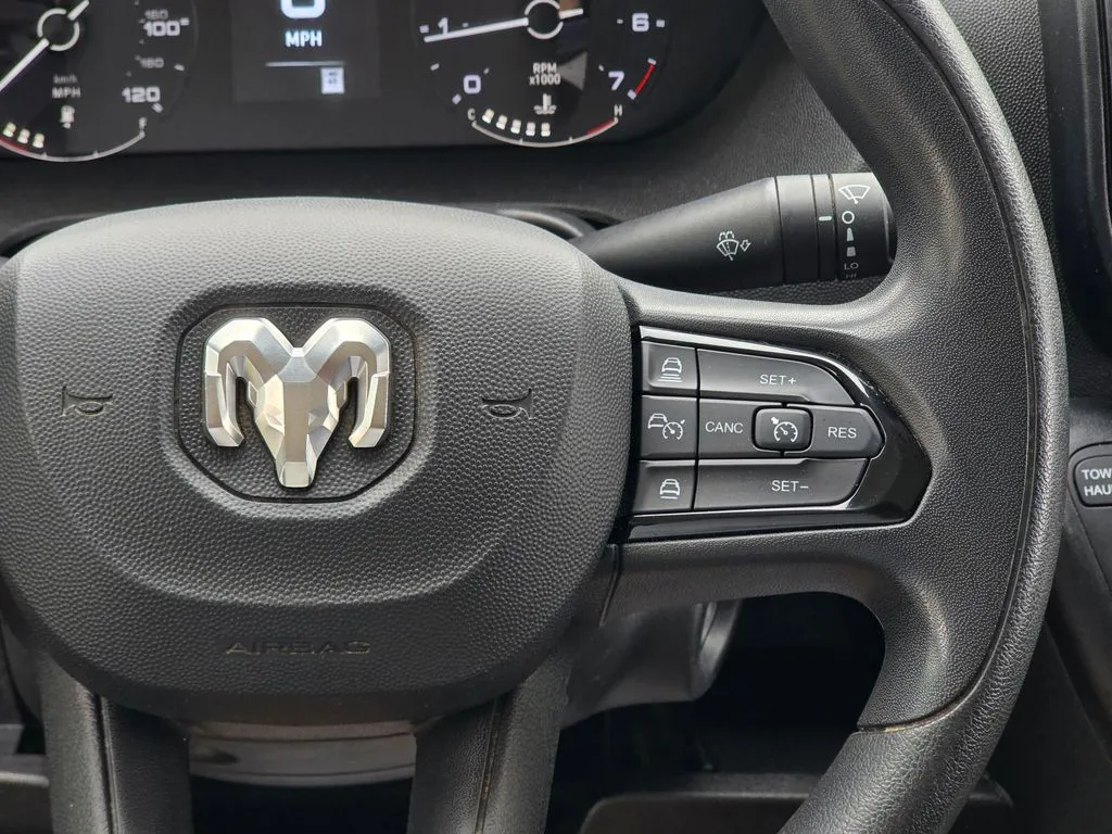 Ram ProMaster 2500 photo 26