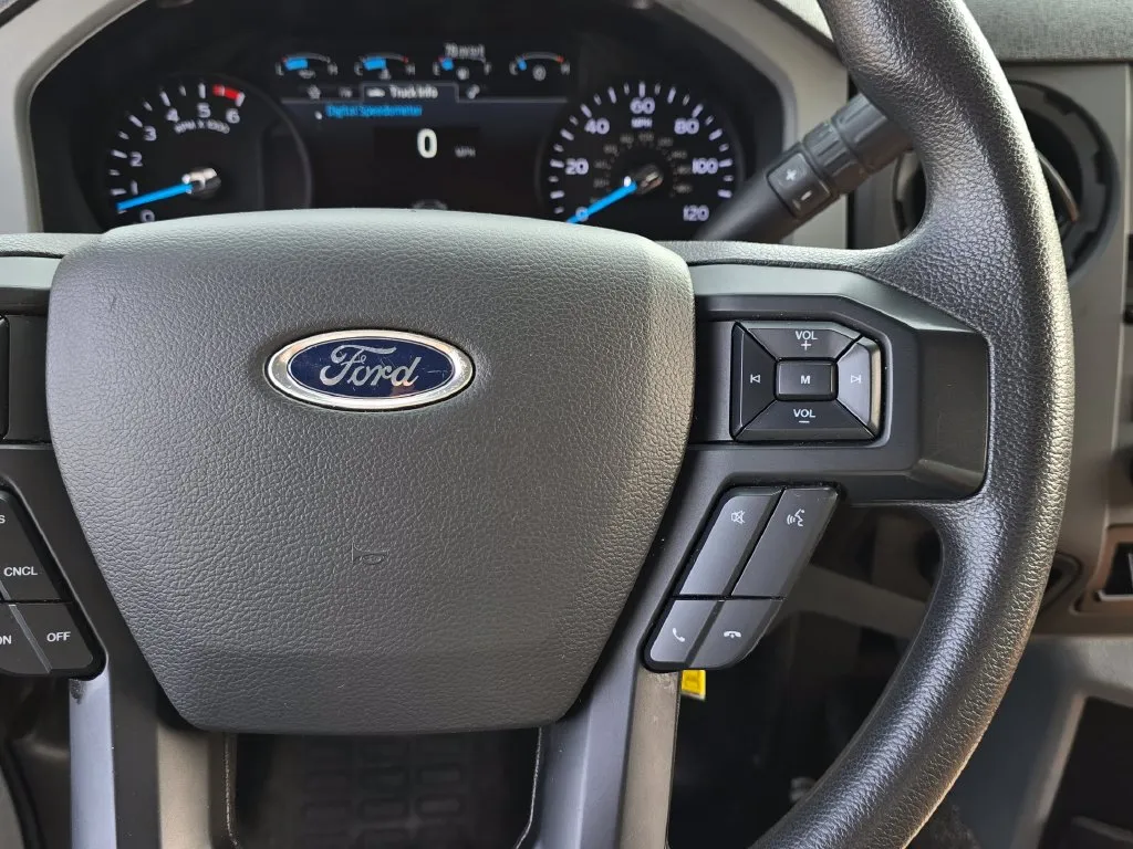 2023 Ford F-650 - Photo 59