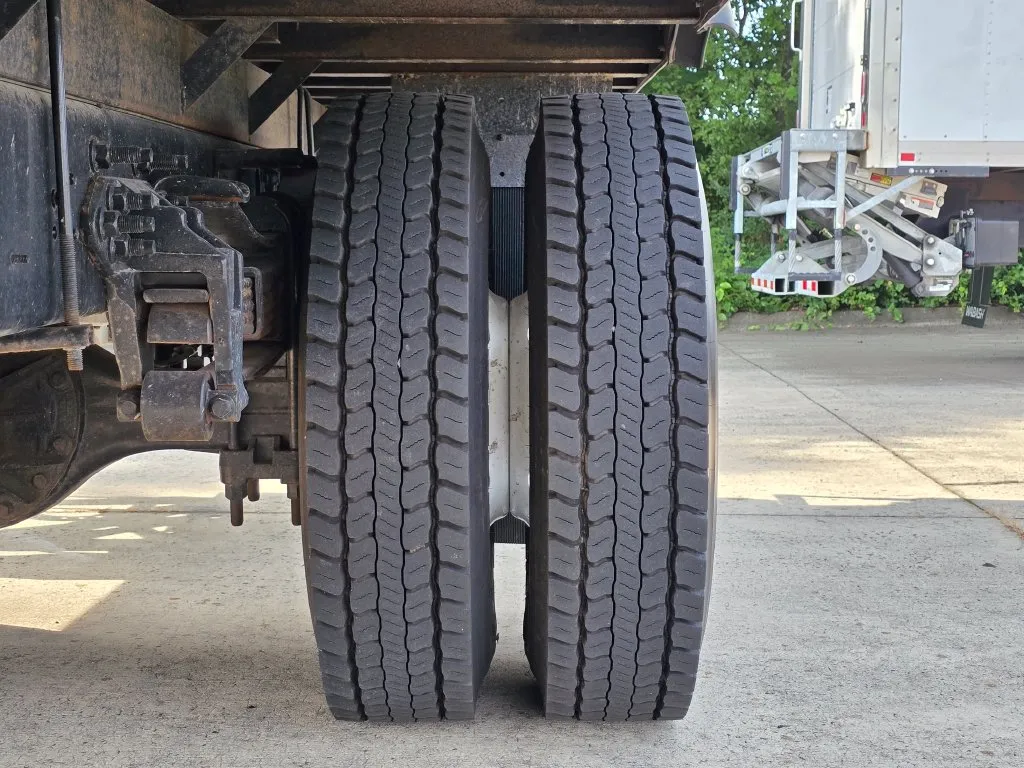 2023 Ford F-650 - Photo 75
