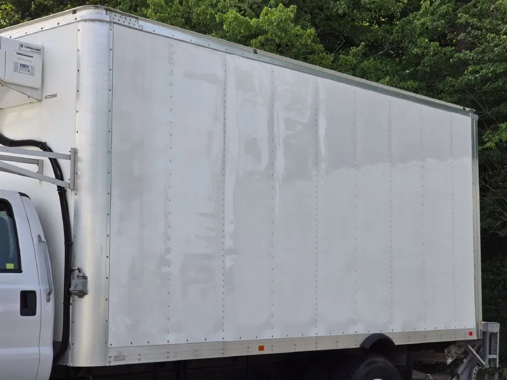 2023 Ford F-650 - Photo 17