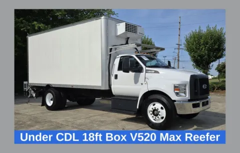 White 2023 Ford F-650SD  Thermo King V-520 Max 18ft Box w/Liftgate for sale in Concord, NC