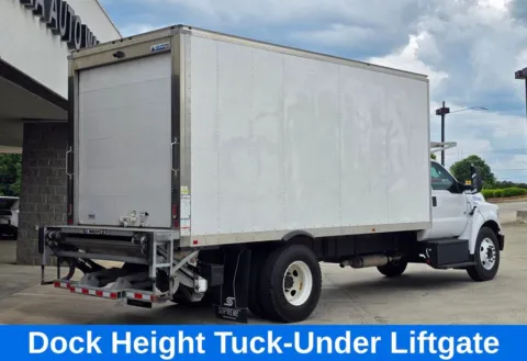 More photos of 2022 Ford F-650SD  Thermo King V-520 Max 18ft Box w/Liftgate at Carolina Auto Warehouse, NC