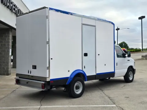More photos of 2023 Ford E-350SD  Cutaway 12.4ft Reefer Box Truck at Carolina Auto Warehouse, NC
