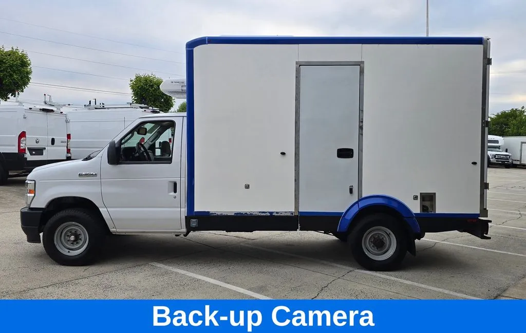 Ford E-350SD photo 8