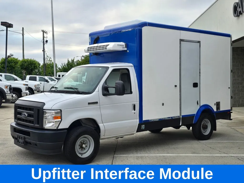 Ford E-350SD photo 9