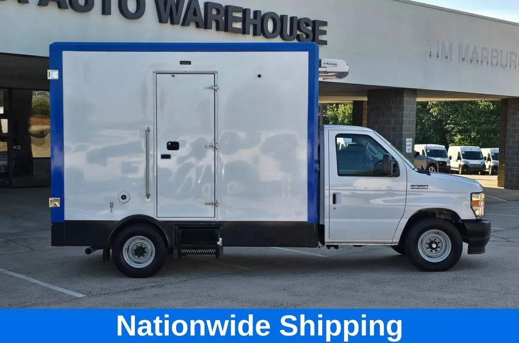 Ford E-350SD photo 3