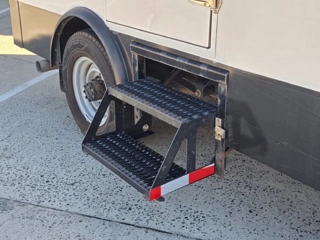 2023 Ford E-Series Cutaway Base - Photo 24