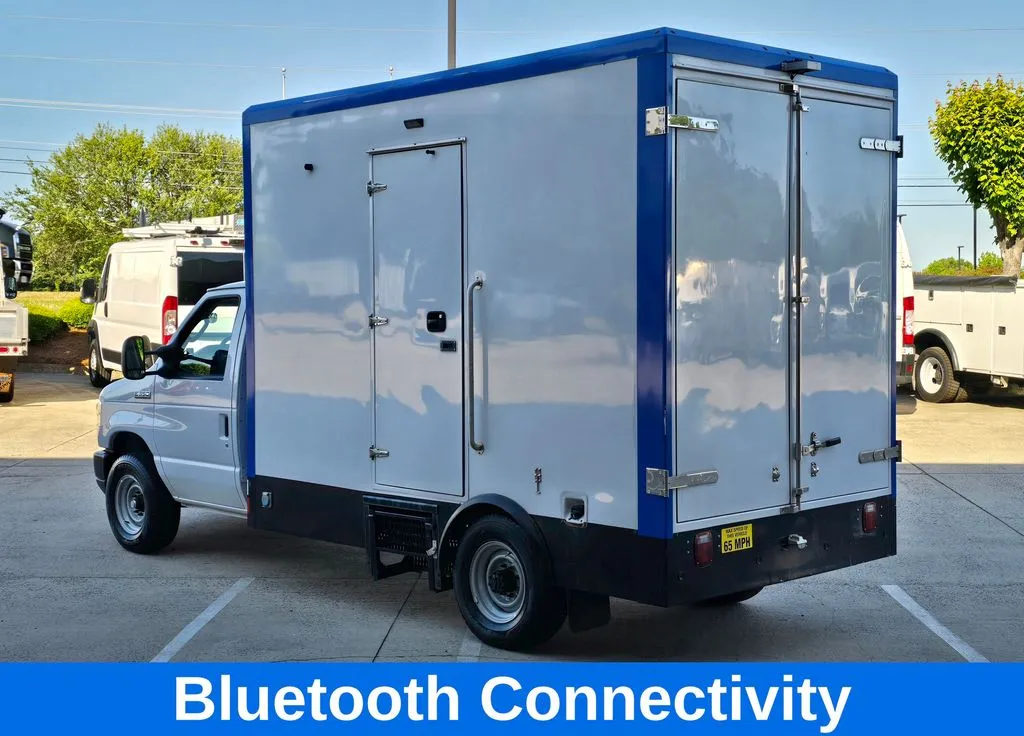 Ford E-350SD photo 7