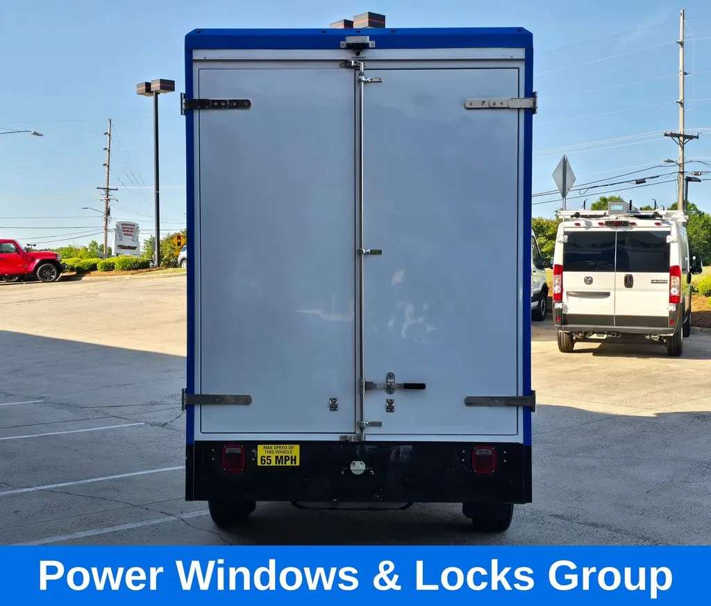 Ford E-350SD photo 8