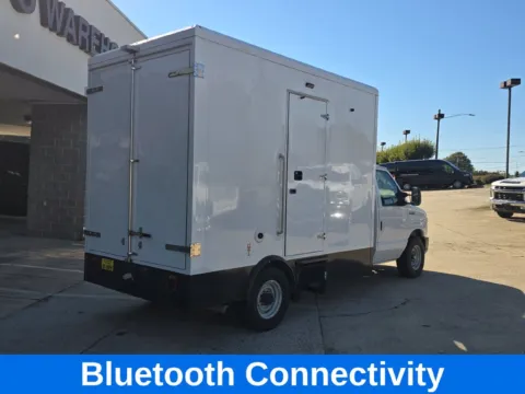 More photos of 2023 Ford E-350SD Cutaway 11.4ft Reefer Box Truck at Carolina Auto Warehouse, NC