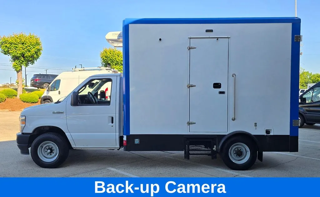 Ford E-350SD photo 10