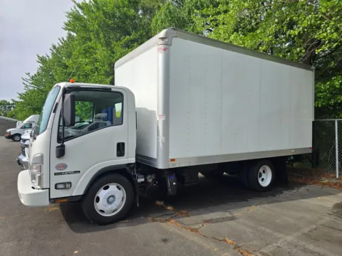 Unknown 2023 Isuzu NPR XD Diesel 16ft Box Truck w/Liftgate for sale in Concord, NC