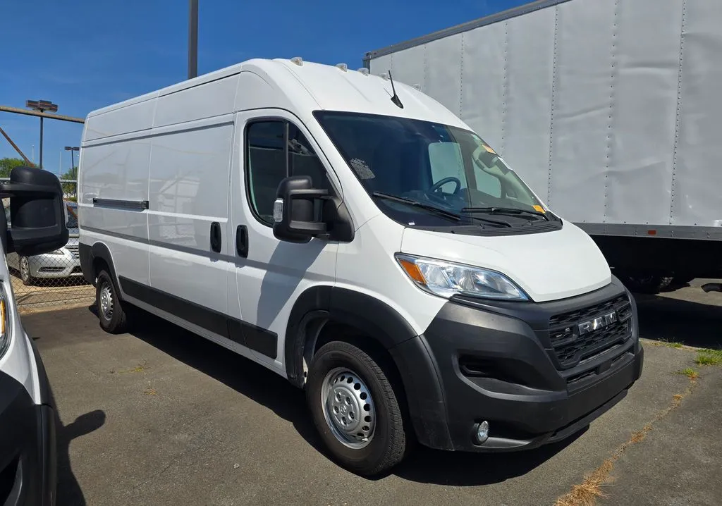 White 2026 Ram ProMaster 2500 High Roof 159wb SLT Adaptive Cruise Control W/Stop & Go for sale in Concord, NC