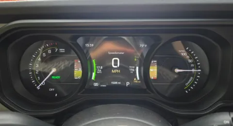 More photos of 2025 Jeep Wrangler Sahara 4xe w/Sky One Touch Power Top at Carolina Auto Warehouse, NC