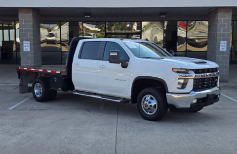 Photos of 2023 Chevrolet Silverado 3500HD LT 9.5ft Flatbed Duramax 6.6l Turbo Diesel for sale in Concord, NC at Carolina Auto Warehouse