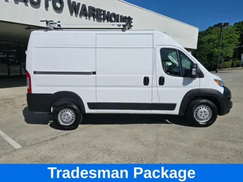 More photos of 2024 Ram ProMaster 2500 High Roof 159wb w/Adjustable Ladder Rack at Carolina Auto Warehouse, NC