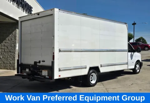 More photos of 2021 GMC Savana 3500 Work Van DRW 16ft Box w/Roll-up Door and Pull Out Ramp at Carolina Auto Warehouse, NC