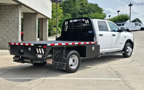 More photos of 2021 Ram 3500 Tradesman 6.7l Turbo Diesel 9.5ft Flatbed at Carolina Auto Warehouse, NC