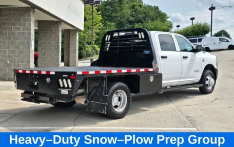 More photos of 2021 Ram 3500 Tradesman 6.7l Turbo Diesel 9.5ft Flatbed at Carolina Auto Warehouse, NC