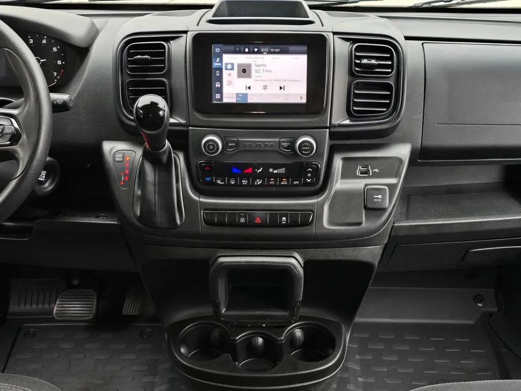 Ram ProMaster 2500 photo 26