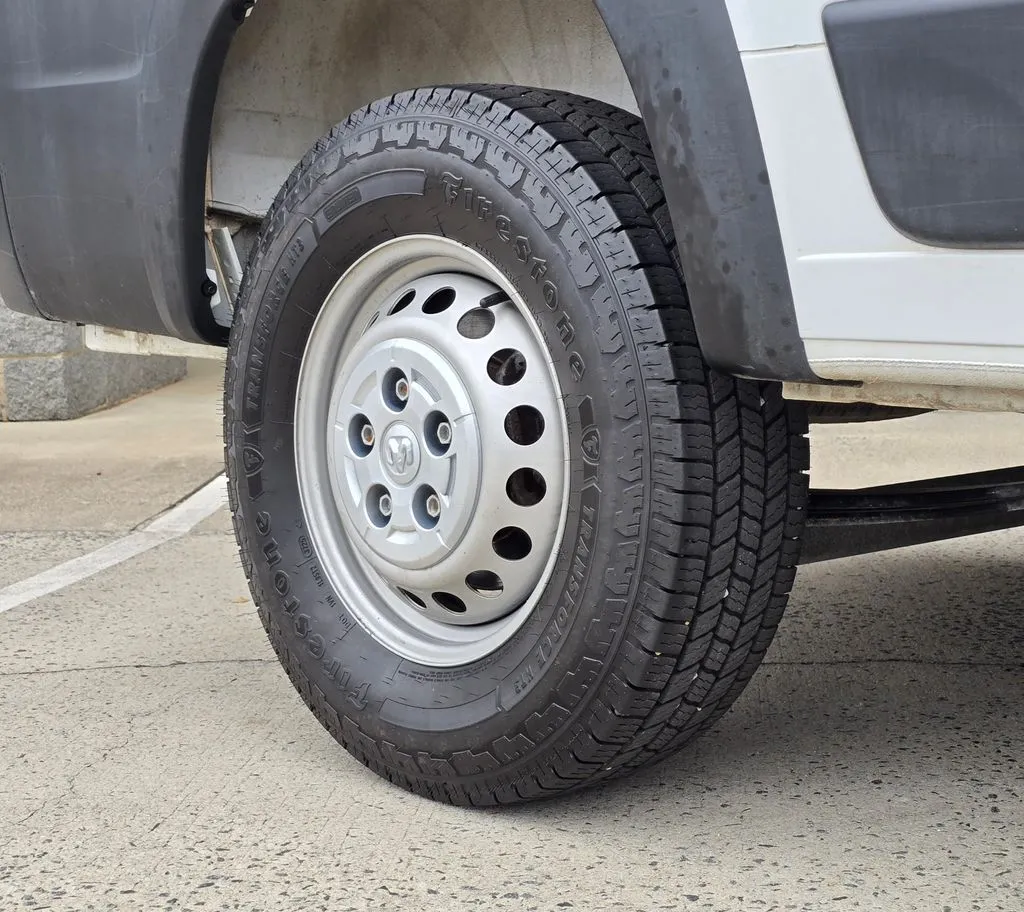 Ram ProMaster 2500 photo 41
