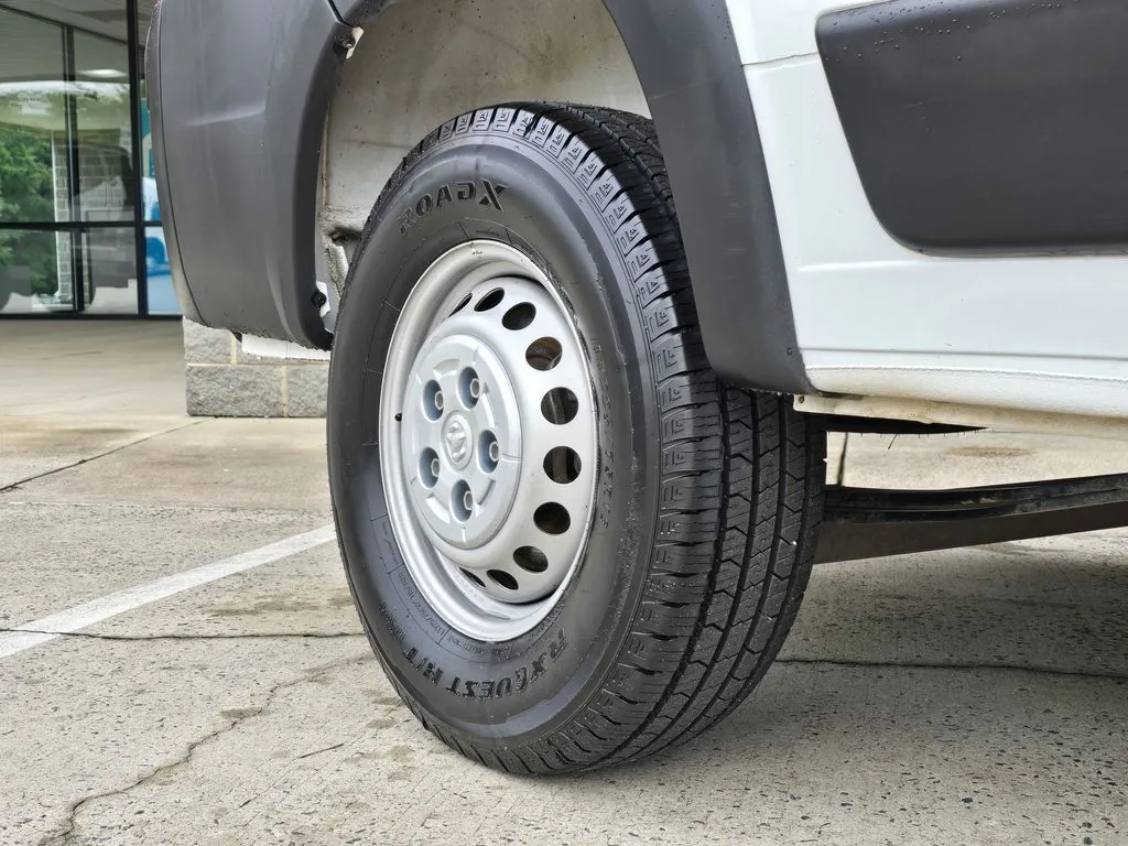 Ram ProMaster 2500 photo 42