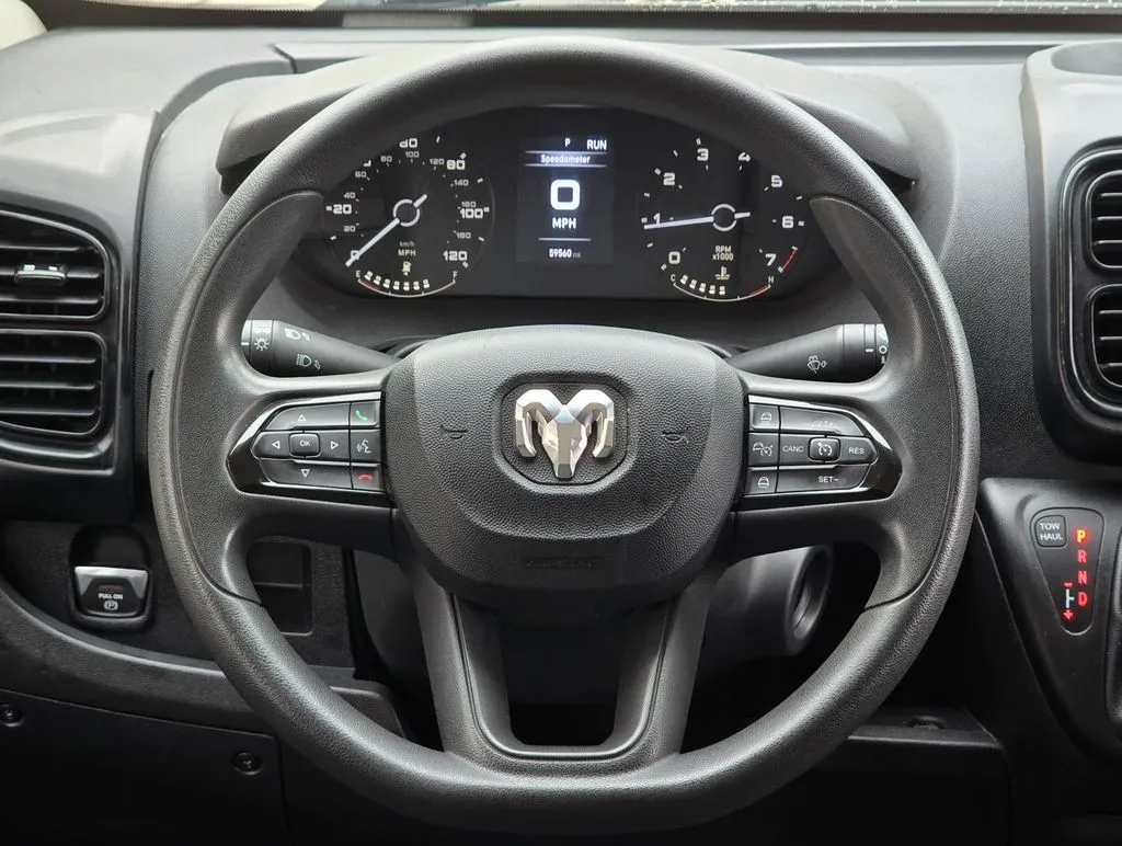 Ram ProMaster 2500 photo 21