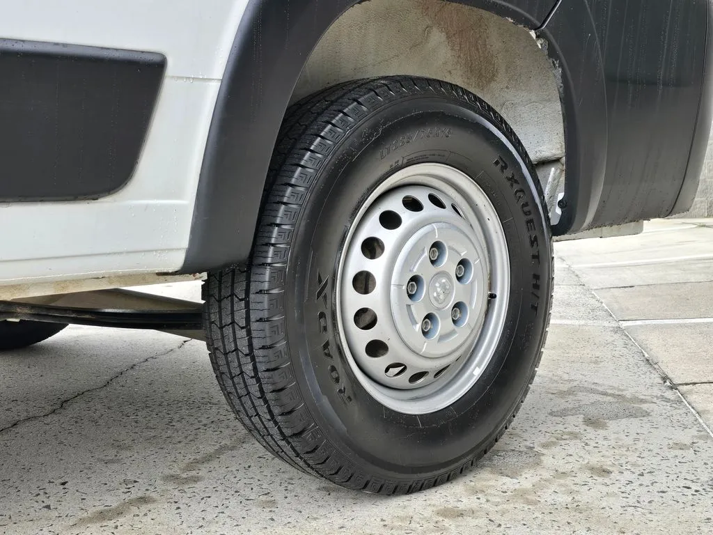 Ram ProMaster 2500 photo 41