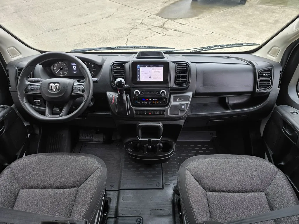Ram ProMaster 2500 photo 20
